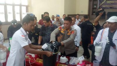 Ismail dan Amin Tangkap Dua Remaja Sedang Curi Kabel PT di Langsa